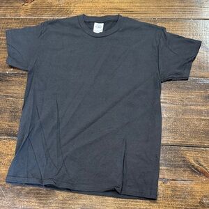 Delta Black Short-Sleeve Crewneck T-Shirt size large NWOT 5 available